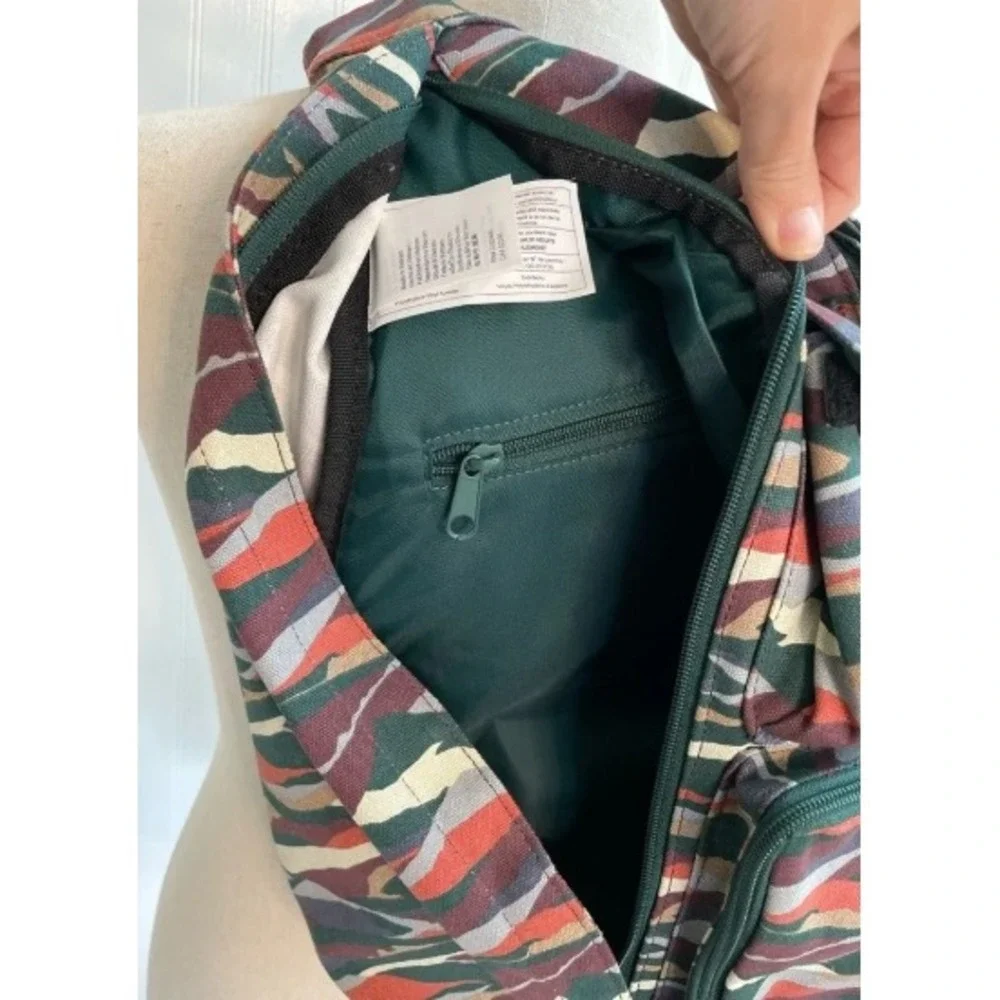 Kavu Rope Bag Sling Pack Canvas Discontinued Color: Rolling Hills (Multicolor)